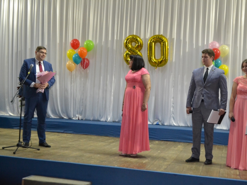 Кондровский центр содействия семейному воспитанию «Берега» отметил свое 80-летие.